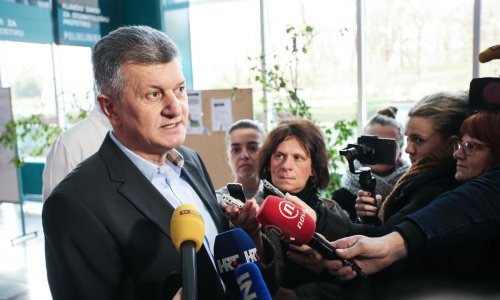 Ministar optimistično: Ako netko sada pije vodu, neće mu se ništa dogoditi