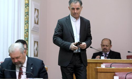 Pupovac o tijesnoj većini vladajućih koja je s 78 spala na 77 ruku: Moći ćemo funkcionirati