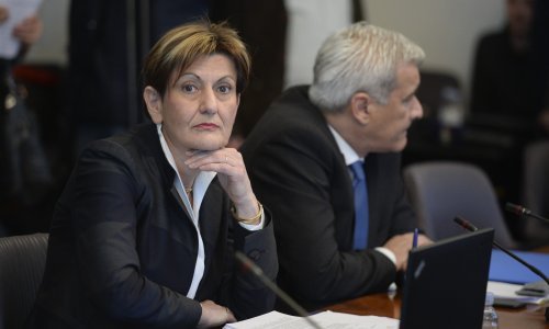 Dalić: Oporba treba zapaliti svijeću na Kamenitim vratima