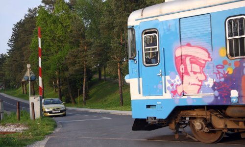 Putnički vlak naletio na muškarca u Vrbovcu