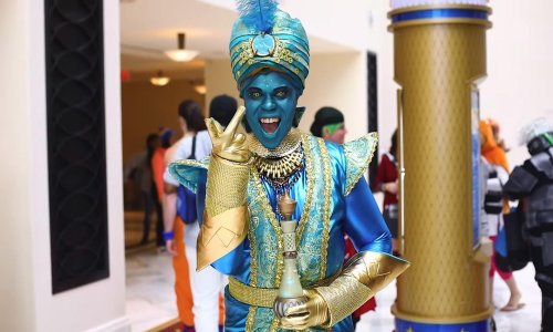 Jeste li ikad vidjeli ovoliko raznovrsnih kostima?