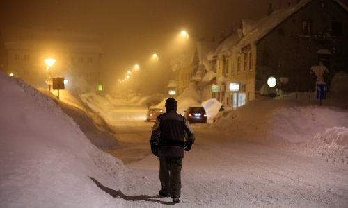 Noćna snježna idila u Gorskom kotaru