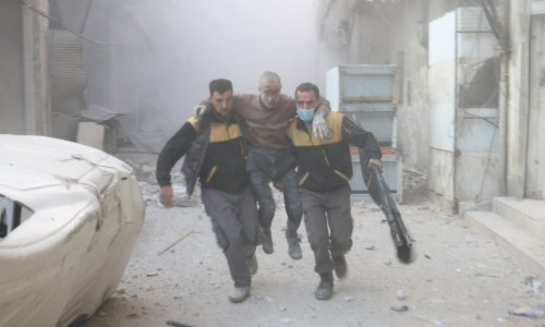 Pobunjenici napuštaju Dumu, Trump prijeti odmazdom za navodni kemijski napad