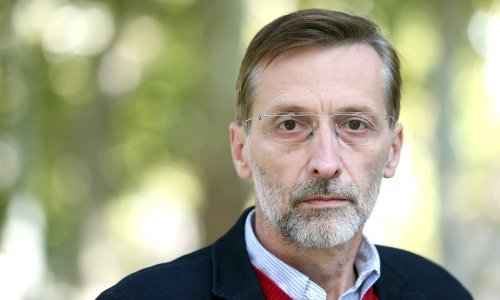 Komedija Mire Gavrana objavljena u Parizu na francuskom i hrvatskom jeziku