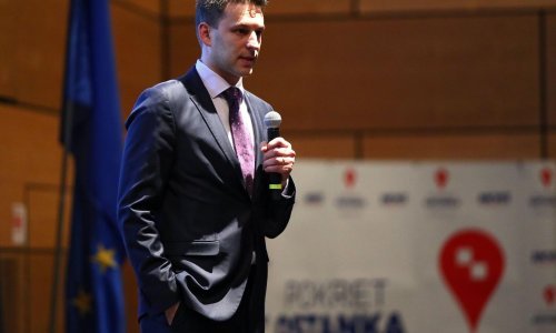 Petrov pozvao Plenkovića da konačno počne donositi odluke