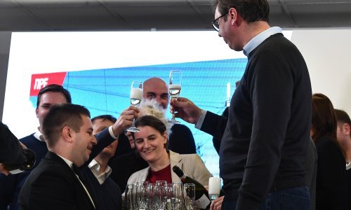 Vučićeva lista očekivano rasturila konkurenciju, vaterpolska legenda pojela glasove demokratima