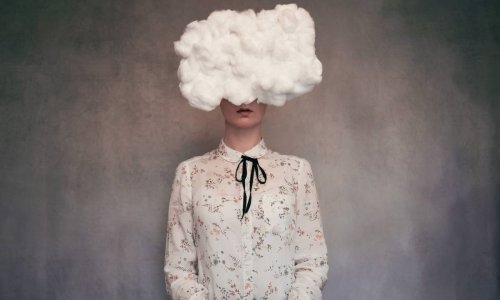 Slavlje ženske kreativnosti na riječkoj izložbi 'Fotografkinje'