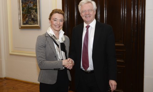 Pejčinović Burić britanskom ministru: Vlada za ukidanje ograničenja hrvatskim radnicima