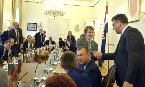 Nezavisni lokalni čelnici kod premijera, tvrde: Nismo kao Most