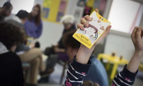 Strašne žene dobile svoje karte, a možete ih imati i vi