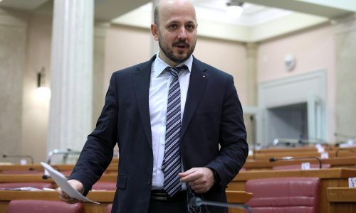 Marasu prekipjelo: Klijentelizam i oportunizam razaraju SDP