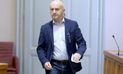 Matić: Grabar Kitarović je hodajući skandal, sram me što je ona predsjednica