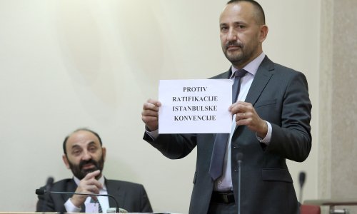 Hrastovac zavapio: Stieru, vrati se iz Argentine, Istanbulska konvencija je važnija!