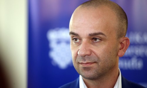 Salapić: Oslobodit ćemo 200.000 ljudi više milijardi kuna duga