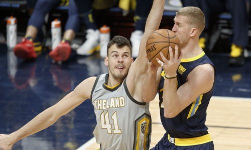 'Double-double' Ante Žižića nije bio dovoljan za pobjedu, loša šuterska večer Darija Šarića