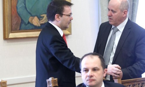 Izmjene Poslovnika: Većina oporbenih amandmana odbijena, SDP i HDZ ipak idu u pregovore