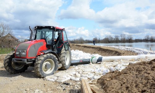 Vojnici u zadnji čas spasili mještanina Letovanića od utapanja