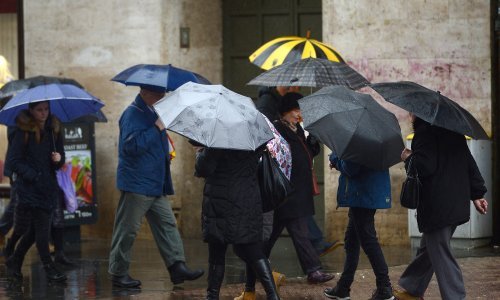 Uskrsni vikend otvara obilna kiša, no početkom tjedna stižu topliji dani