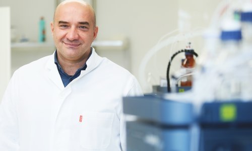 'Čak i države poput Kine i Novog Zelanda koje su se potpuno zatvorile nemaju šansi, jer virus očito dolazi i na stvarima, a ne samo u ljudima'