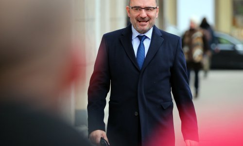 'Već jednom smo u HDZ-u napravili glupost prije godinu i pol, daj Bože da je to zadnji put'