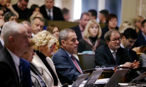 Odbijen Bandićev prijedlog o smanjenju plaća pročelnika i posebnih savjetnika