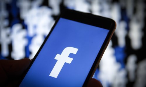 Godinama stare poruke haraju Facebookom, evo što napraviti