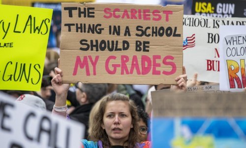 Nakon niza pokolja Amerikanci prosvjeduju protiv slobode nošenja vatrenog oružja