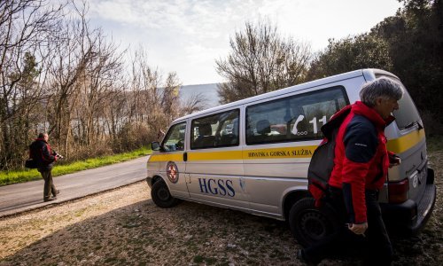 Zvuči kao šala, ali nije! HGSS-ovci opljačkani dok su tragali za nestalim dječakom