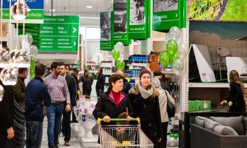 Otvoren novi prodajni centar Peveca u koji je uloženo 30 milijuna kuna