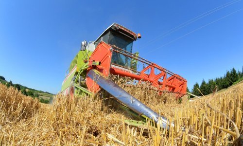Austrija prva u EU zabranila herbicid glifosat