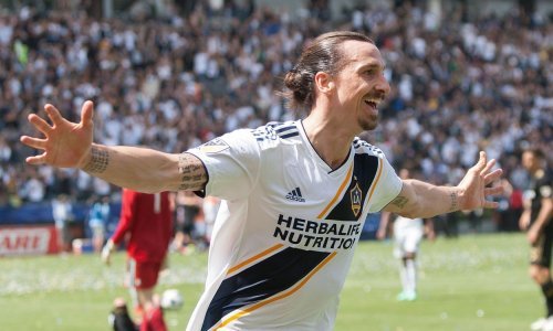 Zlatan pokazao Amerikancima zašto sebe naziva nogometnim božanstvom!