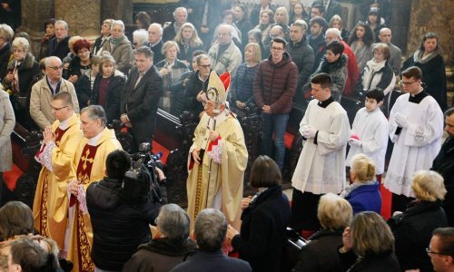 Slavlje najvećeg kršćanskog blagdana diljem Hrvatske