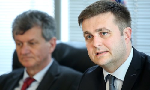 Ćorić tvrdi: Cijene plina i struje ostat će stabilne