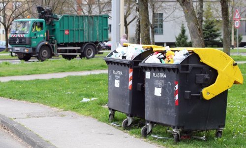 Nepoznati vandali pale spremnike za otpad po Zagrebu