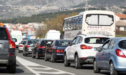 Prometni kolaps na ulasku u Split, građani i vlasti bjesne: Ovo je potpuna katastrofa!