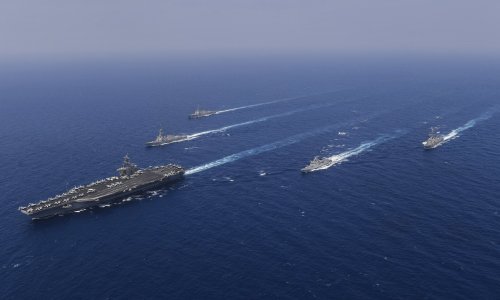 SAD demonstrira vojnu moć u Južnom kineskom moru