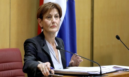 Sabor raspravlja o smjeni Martine Dalić zbog 'savjetničke afere'