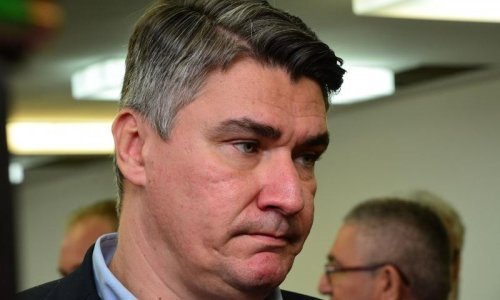 Domovina nisu zastava, grb, ruka na srcu, a druga u nečijem džepu