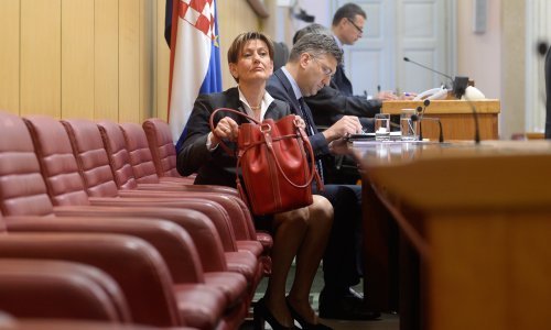 Dalić izašla iz sabornice, oporba se pobunila