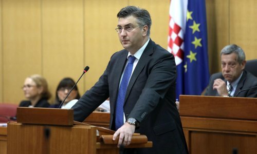 Plenković se hvali 'jedinstvenim rezultatom u javnim financijama'