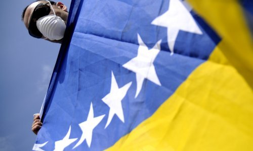 Štrajk zaposlenih u državnim službama zbog rezova