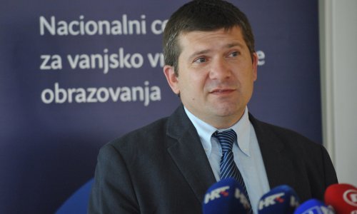 Bivši državni tajnik ministrice Divjak ima dosta zamjerki na Pravilnik o nagrađivanju nastavnika, pogledajte koje