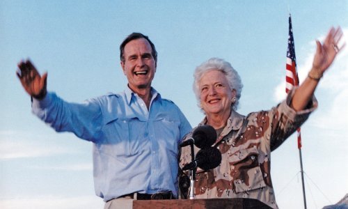 Voljena prva dama umrla je u zagrljaju muškarca kojeg je voljela 73 godine