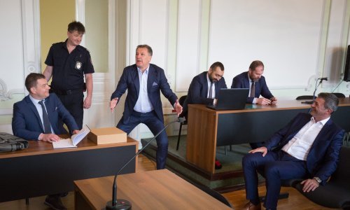 Mamić opet cirkusirao na sudu: Spavaju li tužitelji zajedno sa sucem?