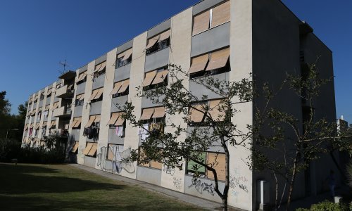 Panika u bivšem splitskom hotelu za samce: Stanari strahuju da će ostati na ulici