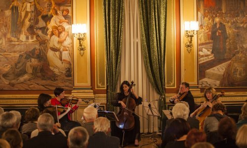 20 godina čarolije muziciranja