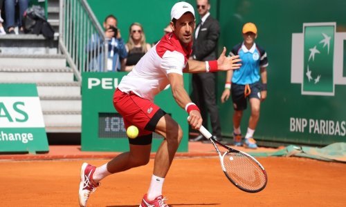 Suspendiran je zbog namještanja, a sada se s Đokovićem bori za polufinale Roland Garrosa