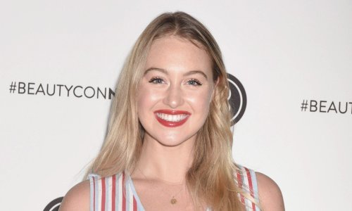 Plus size ljepotica očarala osmijehom i vječnim prugicama