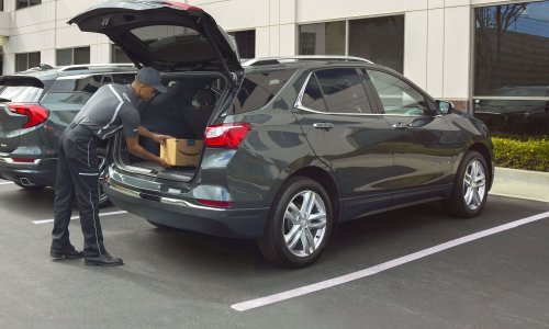 Biste li Amazonu dozvolili da pošiljku dostavi u prtljažnik vašeg automobila?