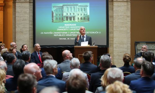 Zvonko Kusić na dodjeli nagrada HAZU: Za razliku od društva Akademija njeguje kontinuitet